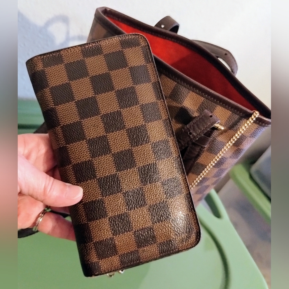 Louis Vuitton Damier Ebene Bucket Bag With Matching Wallet EUC - Picture 6 of 16